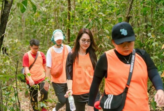 Trekking